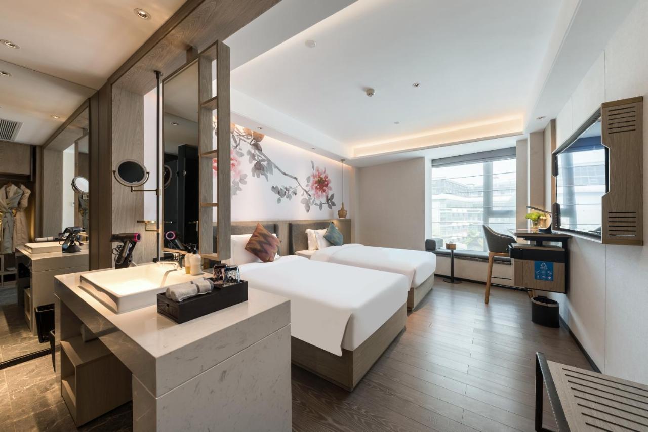 Paco Hotel Canton Tower Pazhou-Free Shuttle Bus For Canton Fair Exteriör bild