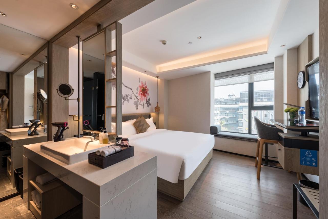 Paco Hotel Canton Tower Pazhou-Free Shuttle Bus For Canton Fair Exteriör bild